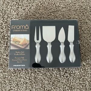 Gourmet cheese knives stainless steel NEW in box culinary kitchen‎ home utensil